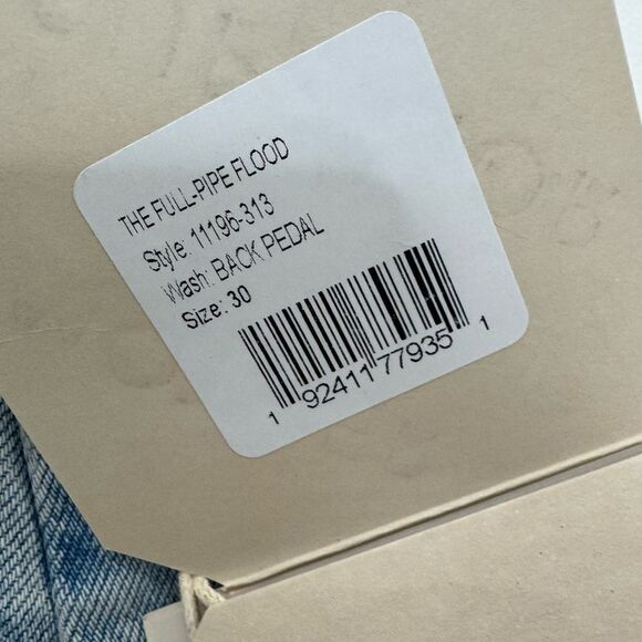 NWT MOTHER SUPERIOR The Full Pipe Flood in “Back Pedal” light wash - Picture 12 of 16